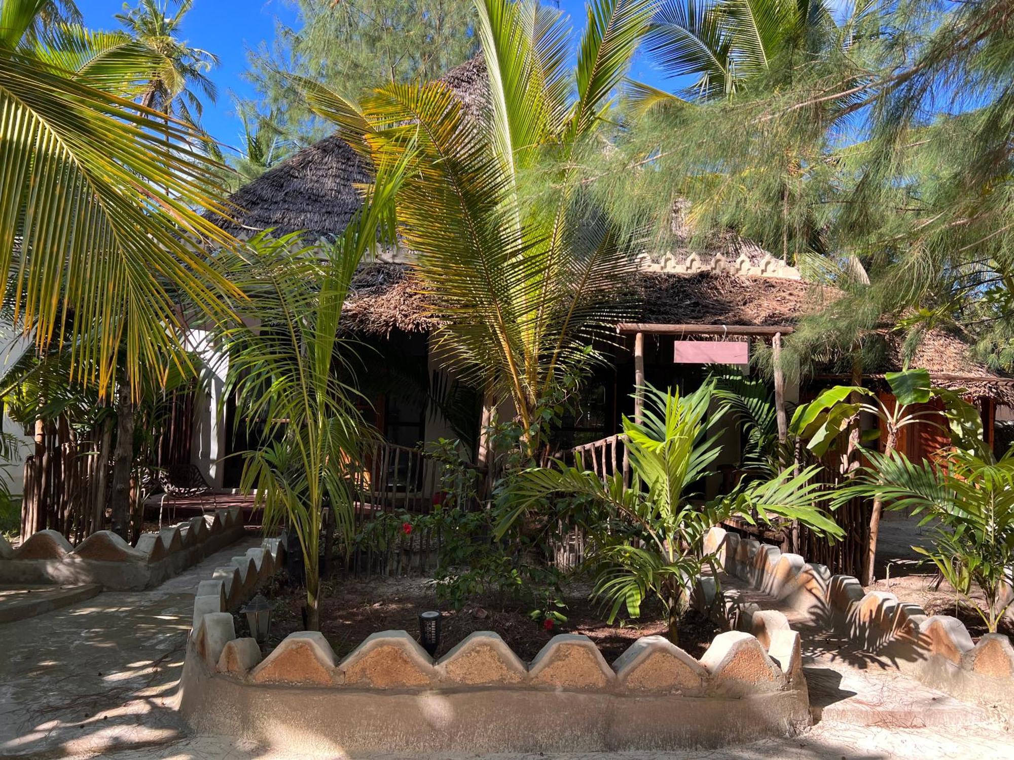 Dreamland Bungalows Michamvi Kae Экстерьер фото